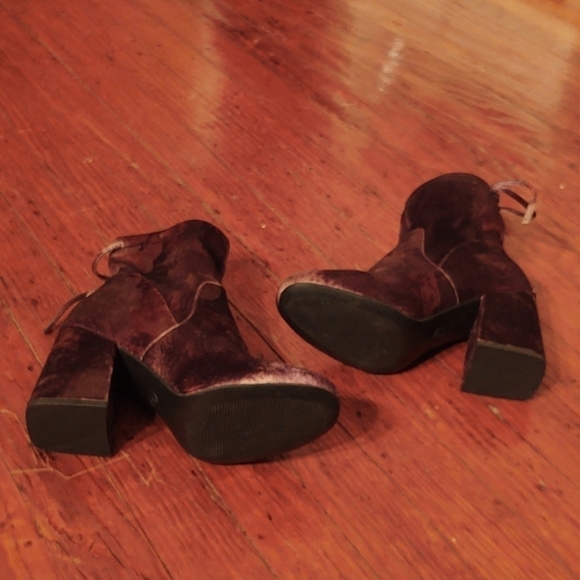 A New Day Floral Velvet Brown Boots Sz 6 - Picture 6 of 8